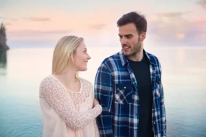 objawy zakochanego mężczyzny