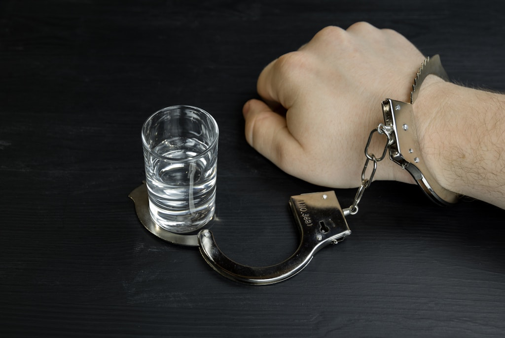 Uzależnienie od alkoholu – na czym polega i jakie są metody leczenia?